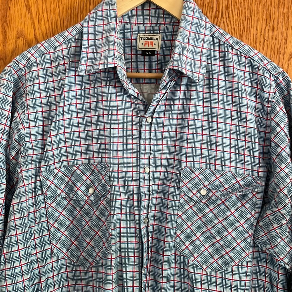 Ticomela FR XL pearl snap long sleeve shirt.